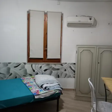 Marina Camera 2 بيت ضيافة Su Forti